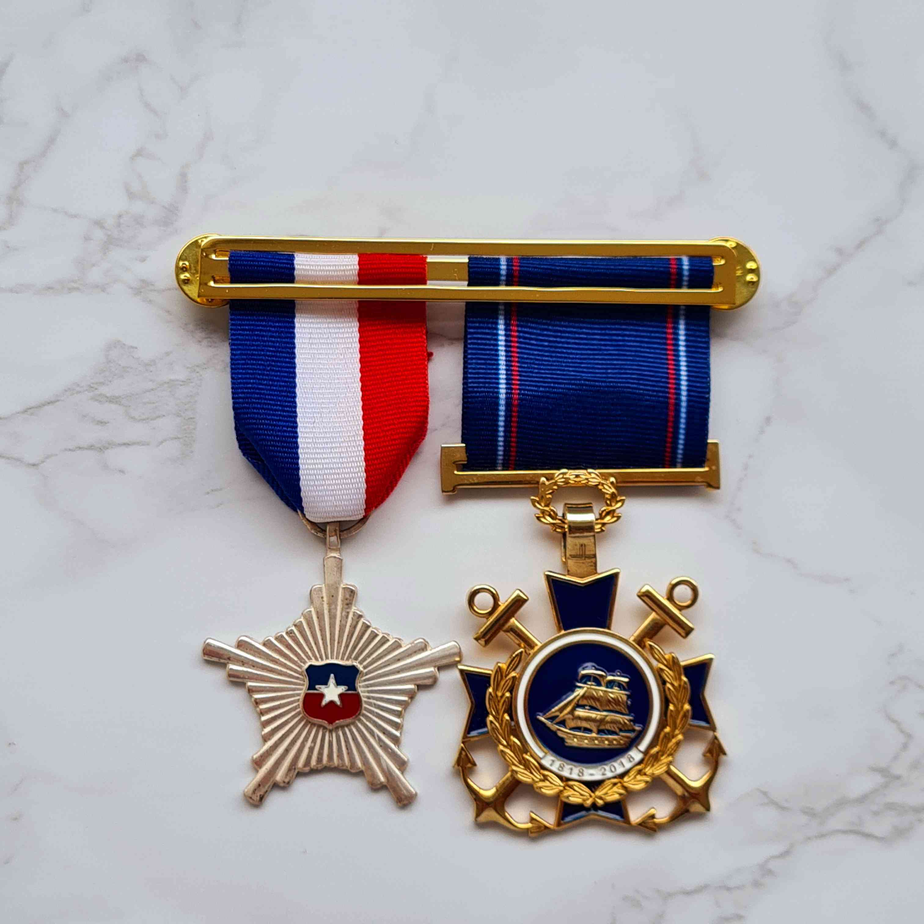 Porta 02 Condecoraciones/Medallas
